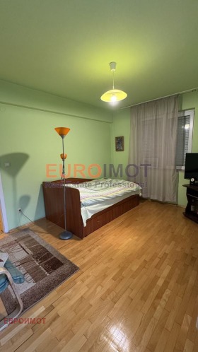 2 slaapkamers Slatina, Sofia 4