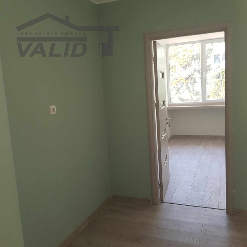 Na prodej  1 ložnice Ruse , Družba 2 , 60 m2 | 45954464 - obraz [2]