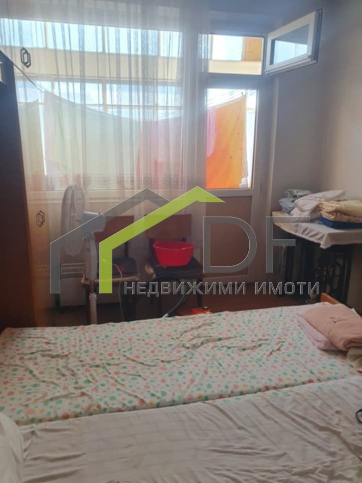 Продава 2-СТАЕН, гр. Варна, Окръжна болница-Генерали, снимка 3 - Апартаменти - 53097675