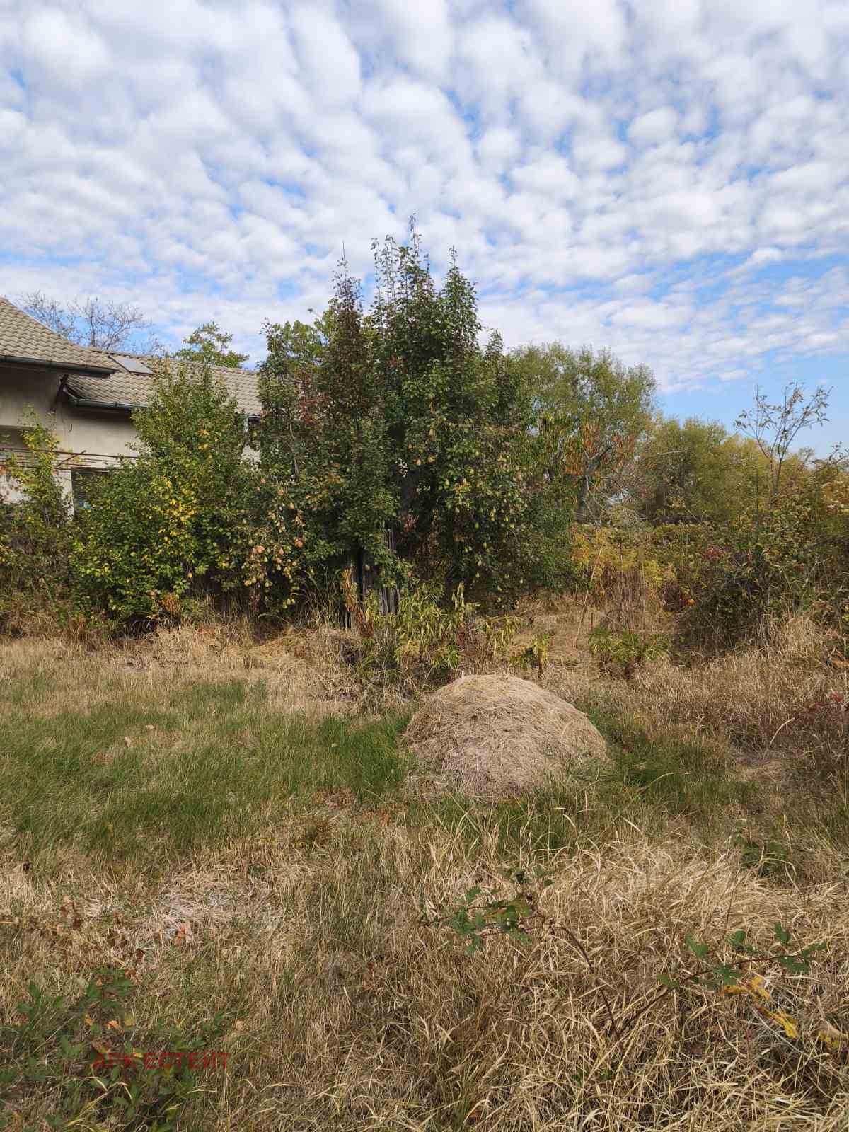 Продава КЪЩА, гр. София, Суходол, снимка 3 - Къщи - 56700588