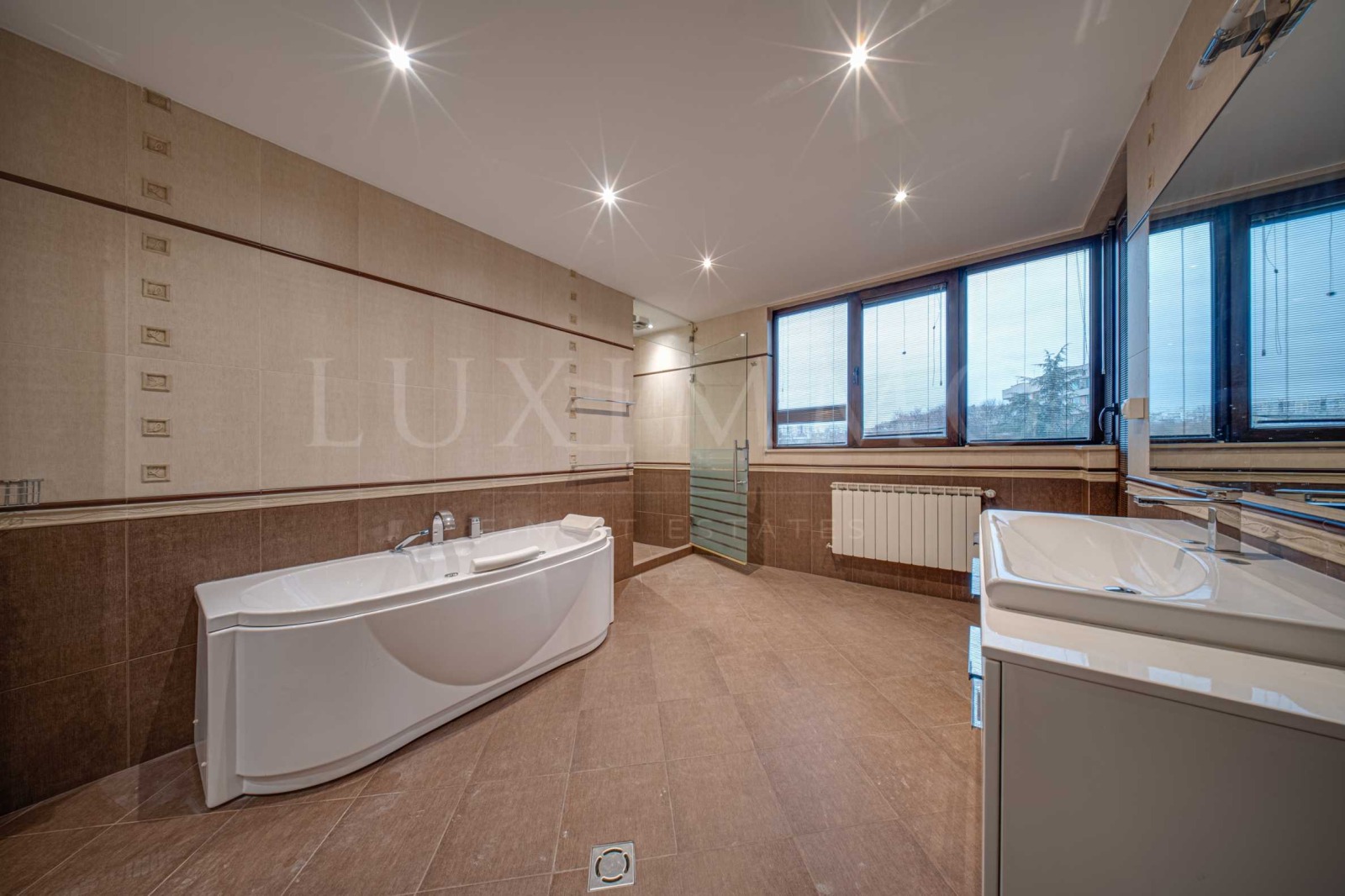 ������� 3-����� | Imot.bg � ����������� 16