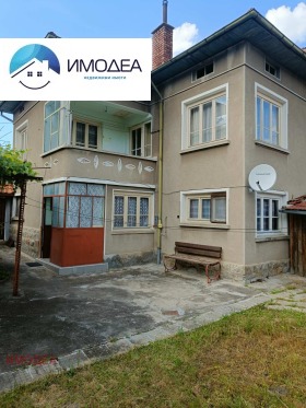 КЪЩА, 104 m2