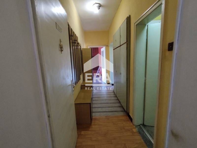 Til salgs  1 soverom Haskovo , Tsentar , 78 kvm | 51753498