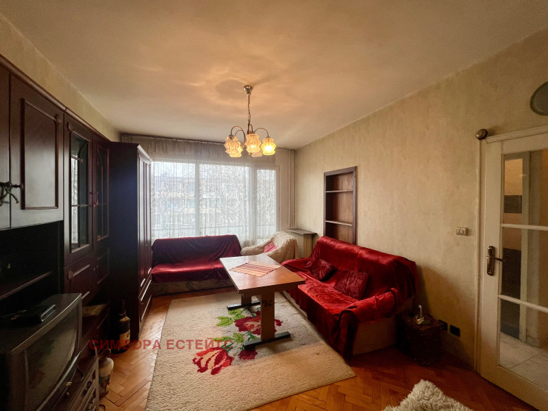 Продава 2-СТАЕН, гр. София, Борово