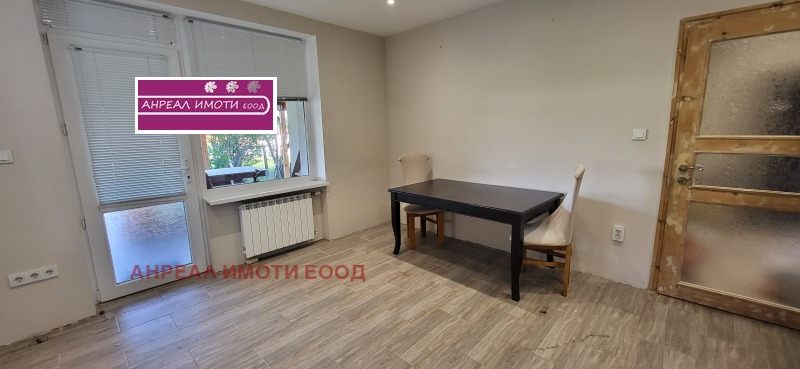 Продава  3-стаен област София , гр. Костинброд , 84 кв.м | 65833150 - изображение [2]
