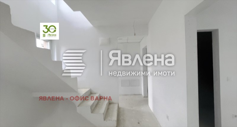 Продава КЪЩА, гр. Варна, м-т Долна Трака, снимка 3 - Къщи - 48018843