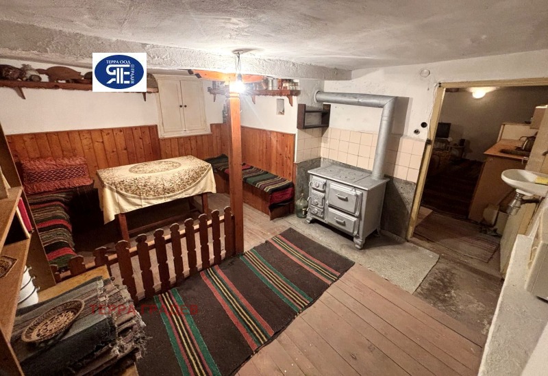 Продава КЪЩА, с. Кълново, област Шумен, снимка 4 - Къщи - 53084241