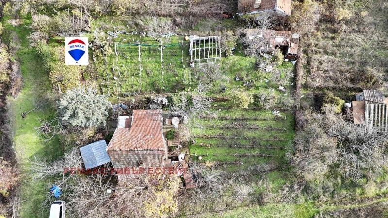 Продава ВИЛА, гр. Русе, Долапите, снимка 2 - Вили - 52576334