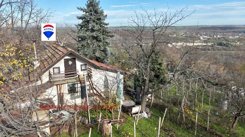 Продава ВИЛА, гр. Русе, Долапите, снимка 5 - Вили - 52576334