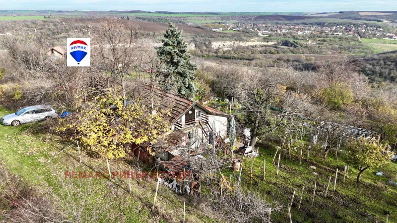 Продава ВИЛА, гр. Русе, Долапите, снимка 4 - Вили - 52576334