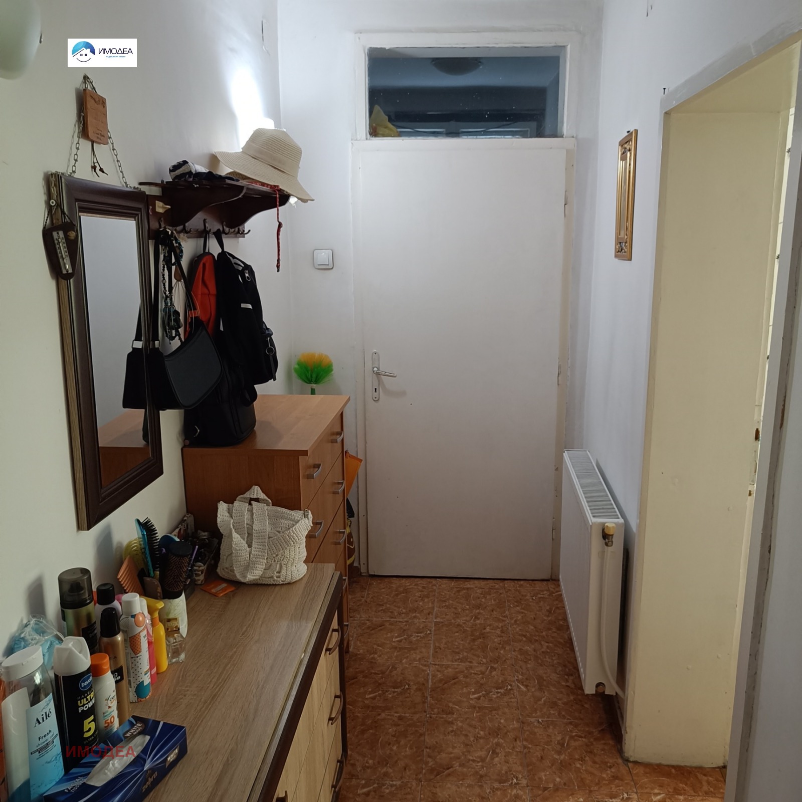 Продава ЕТАЖ ОТ КЪЩА, гр. Дебелец, област Велико Търново, снимка 9 - Етаж от къща - 56062704