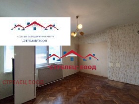 3-стаен град Добрич, Център 4