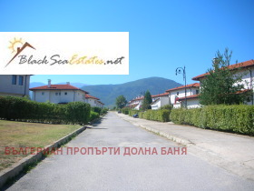 Handlung Dolna banja, region Sofia 9