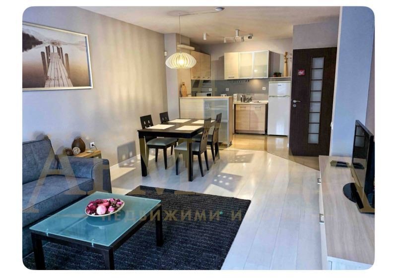 Продава  2-стаен, град Пловдив, Център •  178 500 EUR • ID 26068217 — holmes.bg - [1] 