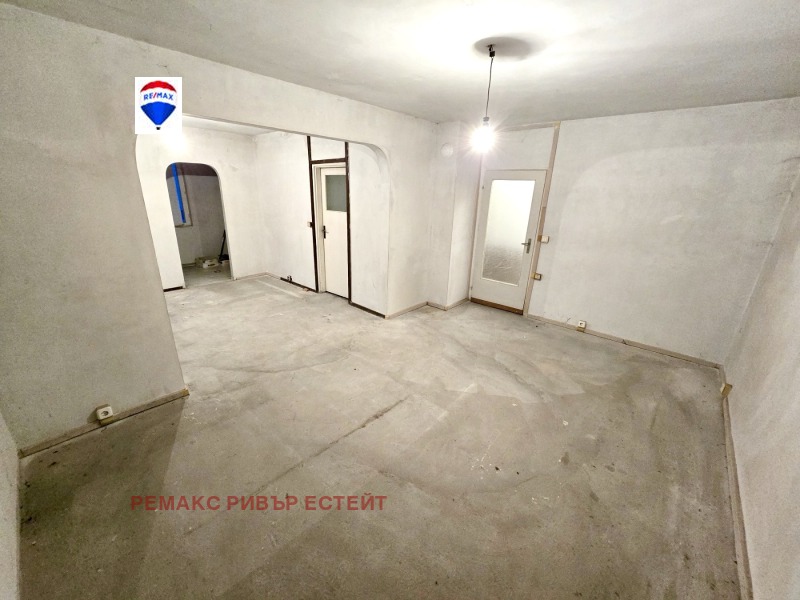 À vendre  2 chambres Rouse , Droujba 3 , 95 m² | 93623941 - image [4]