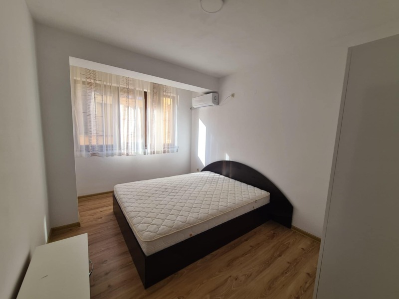 Продава  3-стаен град Хасково , Воеводски , 100 кв.м | 15898625 - изображение [5]
