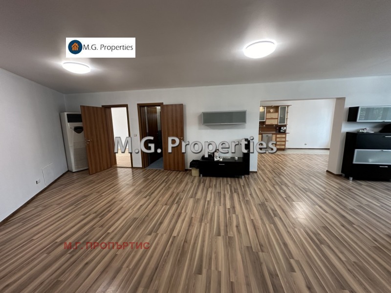 De vânzare  3 dormitoare Dobrici , Țentâr , 280 mp | 88287407 - imagine [2]