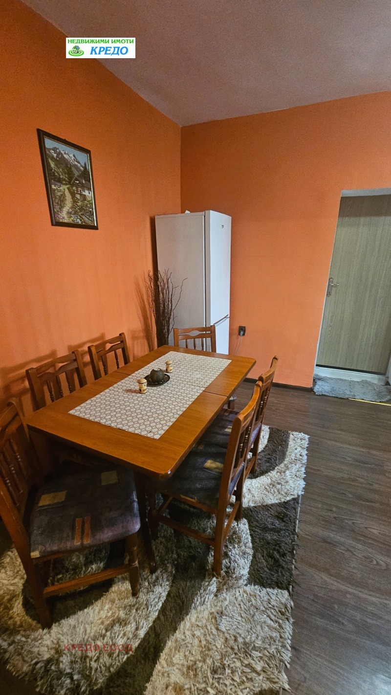 Продава ЕТАЖ ОТ КЪЩА, гр. Перник, Димова махала