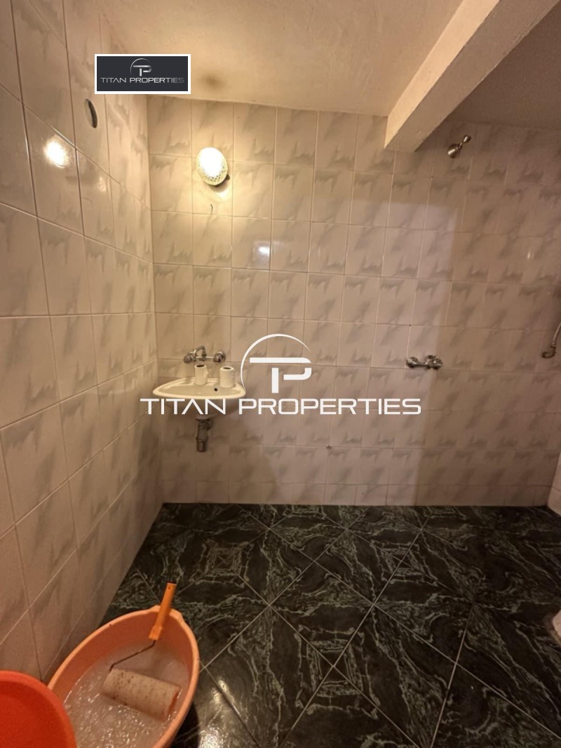 Продава  Магазин град Бургас , Възраждане , 105 кв.м | 62510386 - изображение [14]