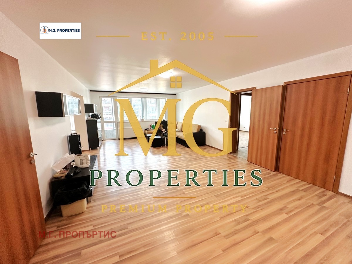 Продава 4-СТАЕН, гр. Добрич, Център, снимка 3 - Апартаменти - 47031177