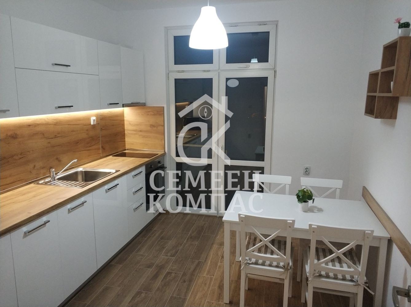 Продава 4-СТАЕН, гр. Пловдив, Център, снимка 2 - Апартаменти - 56725705