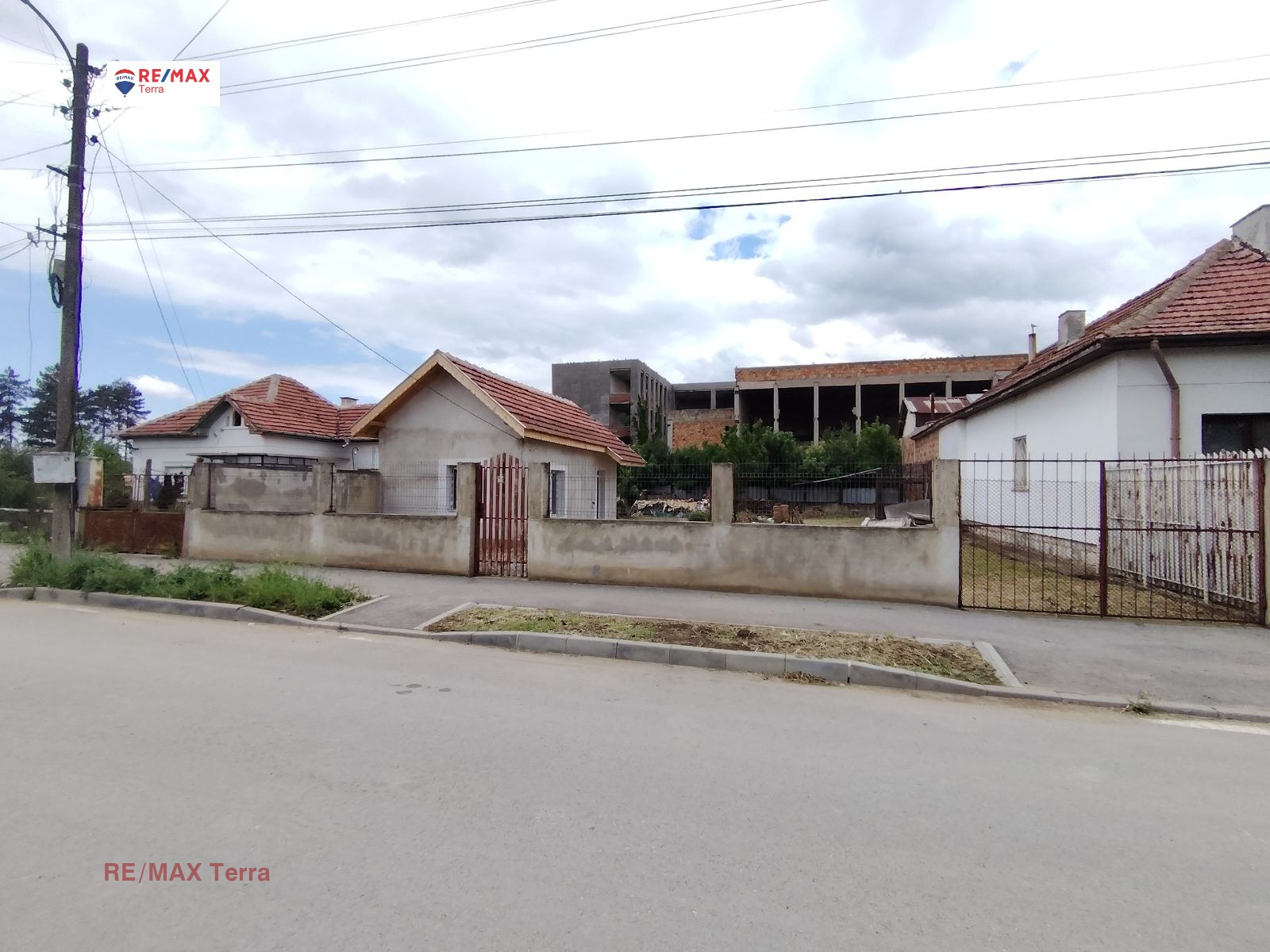 Продава КЪЩА, гр. Бяла Слатина, област Враца