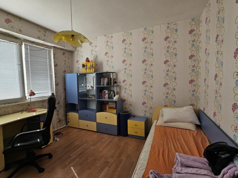 Продава 2-СТАЕН в област Велико Търново, гр. Горна Оряховица - 65 кв.м / 69 000 € » 134 952.27 лв., ГЕОРГИЕВ-2000