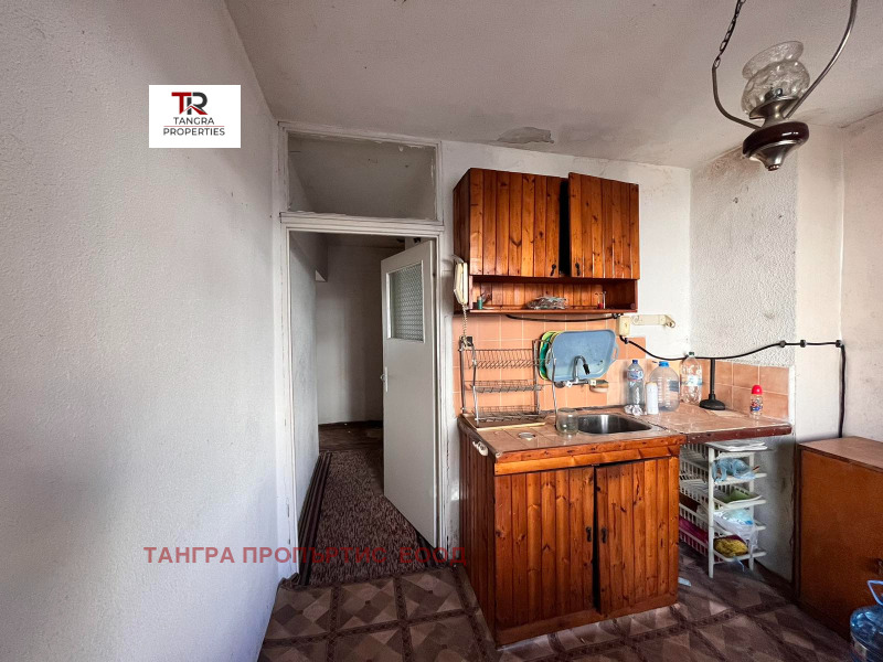 Продава  2-стаен област Перник , гр. Радомир , 65 кв.м | 49474275 - изображение [7]