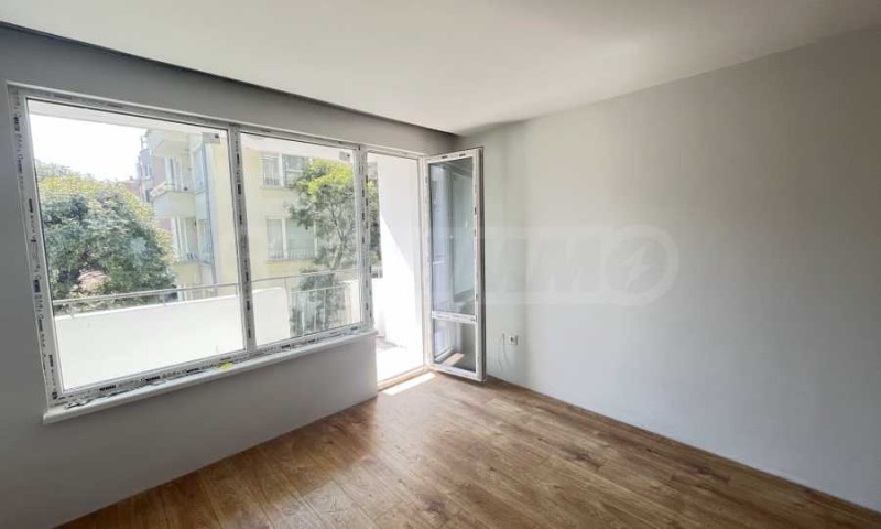 In vendita  1 camera da letto Burgas , Tsentar , 52 mq | 10752962