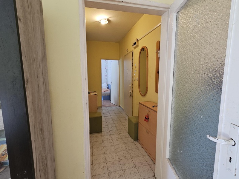 Продава 2-СТАЕН, гр. Горна Оряховица, област Велико Търново, снимка 5 - Апартаменти - 52243011