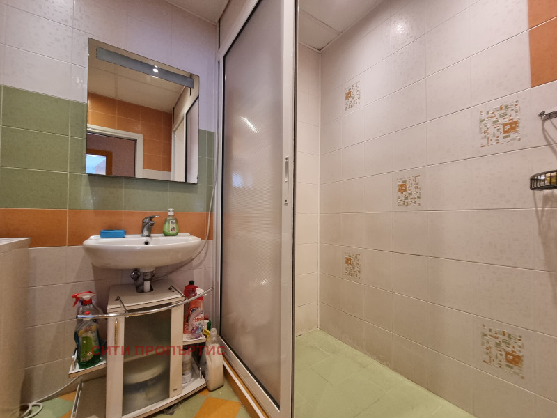 Продава  3-стаен град Благоевград , Широк център , 125 кв.м | 60359068 - изображение [8]