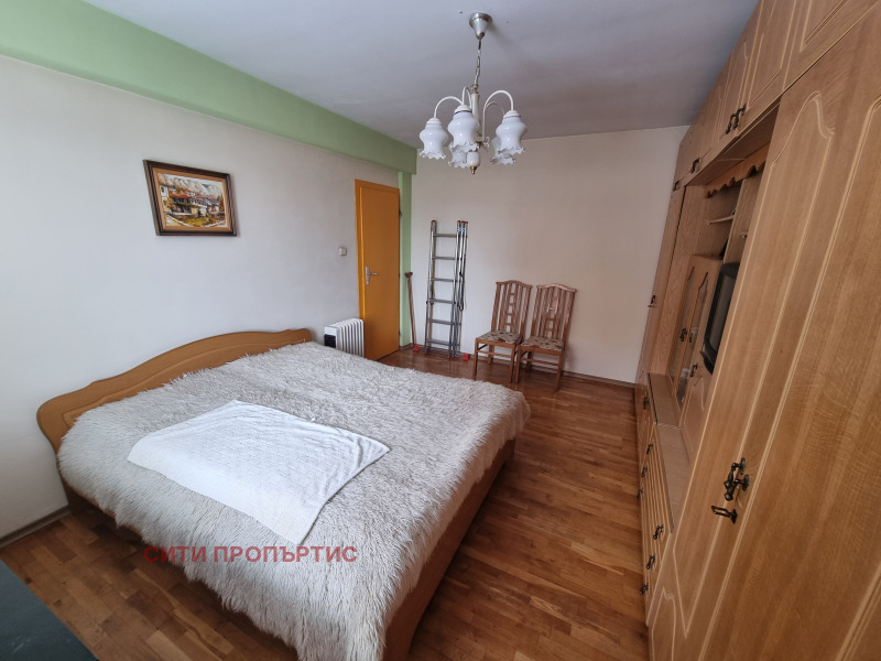 Продава  3-стаен град Благоевград , Широк център , 125 кв.м | 60359068 - изображение [4]