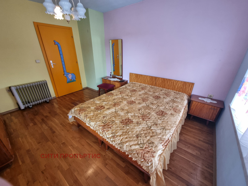 Продава  3-стаен град Благоевград , Широк център , 125 кв.м | 60359068 - изображение [5]