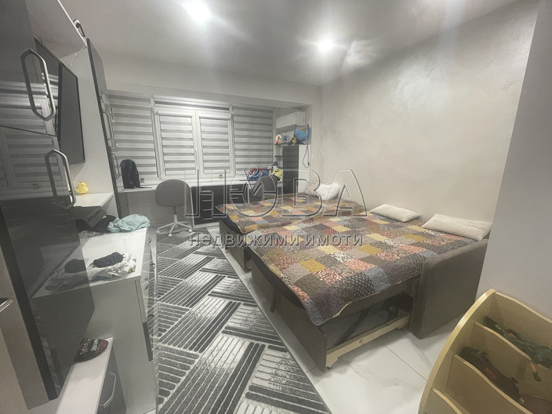 Продава МНОГОСТАЕН, гр. Русе, Широк център, снимка 4 - Апартаменти - 53008204