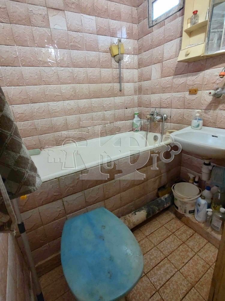 Продава КЪЩА, с. Ведрина, област Добрич, снимка 7 - Къщи - 53122696