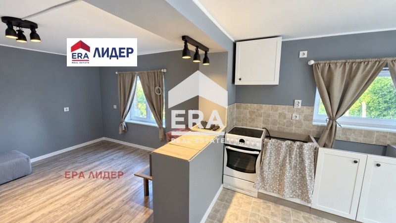 Продава КЪЩА, с. Батин, област Русе, снимка 3 - Къщи - 55896415