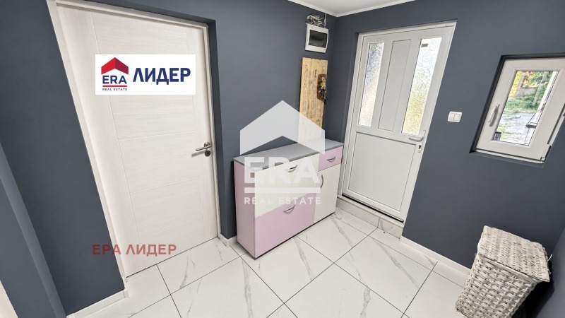 Продава КЪЩА, с. Батин, област Русе, снимка 9 - Къщи - 55896415