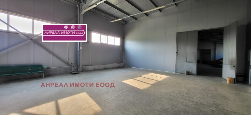 Na prodej  Průmyslová budova oblast Pernik , Breznik , 2200 m2 | 95122987 - obraz [4]