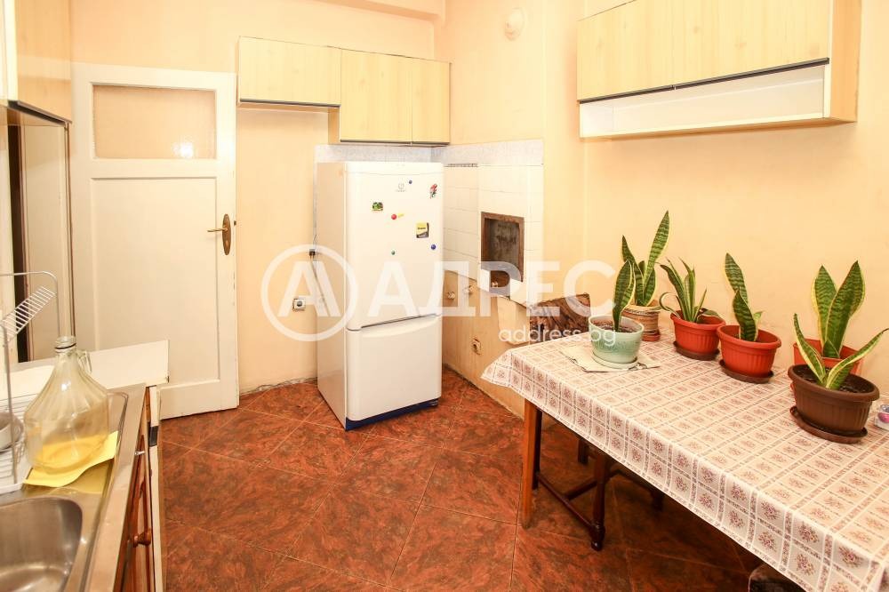 Продава 3-СТАЕН, гр. София, Център, снимка 13 - Апартаменти - 54354040