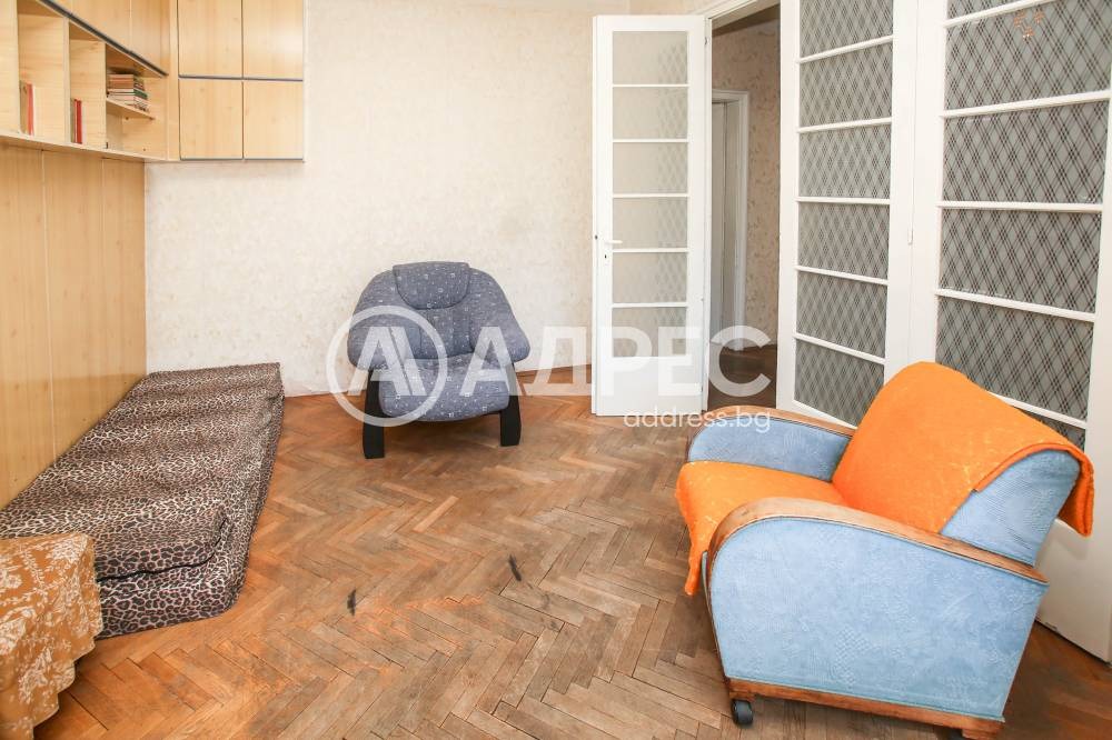 Продава 3-СТАЕН, гр. София, Център, снимка 5 - Апартаменти - 54354040