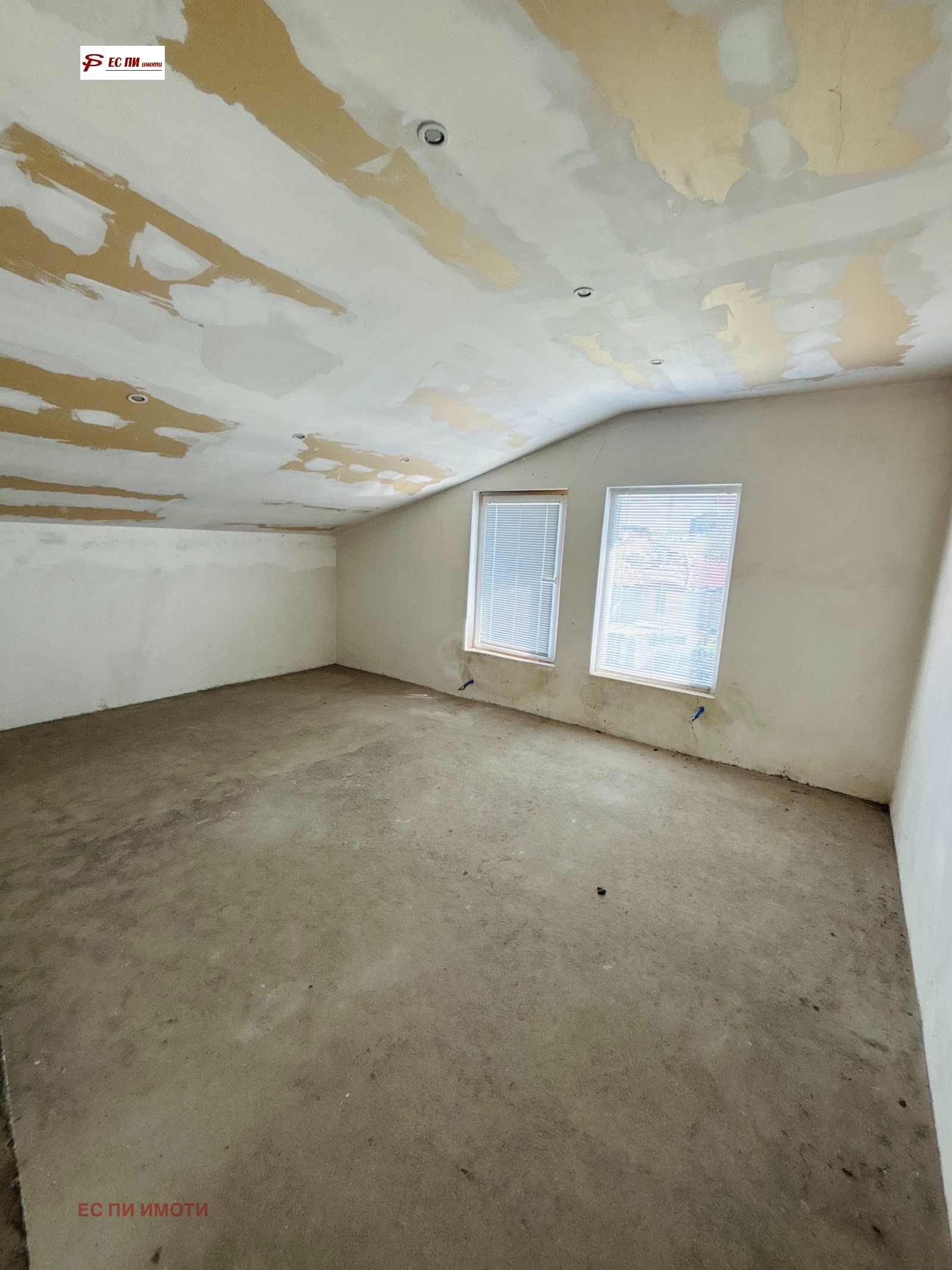 Продава КЪЩА, гр. Русе, Център, снимка 12 - Къщи - 48187971