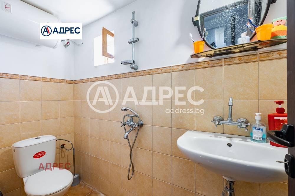 Продава КЪЩА, с. Орешак, област Варна, снимка 8 - Къщи - 53883008