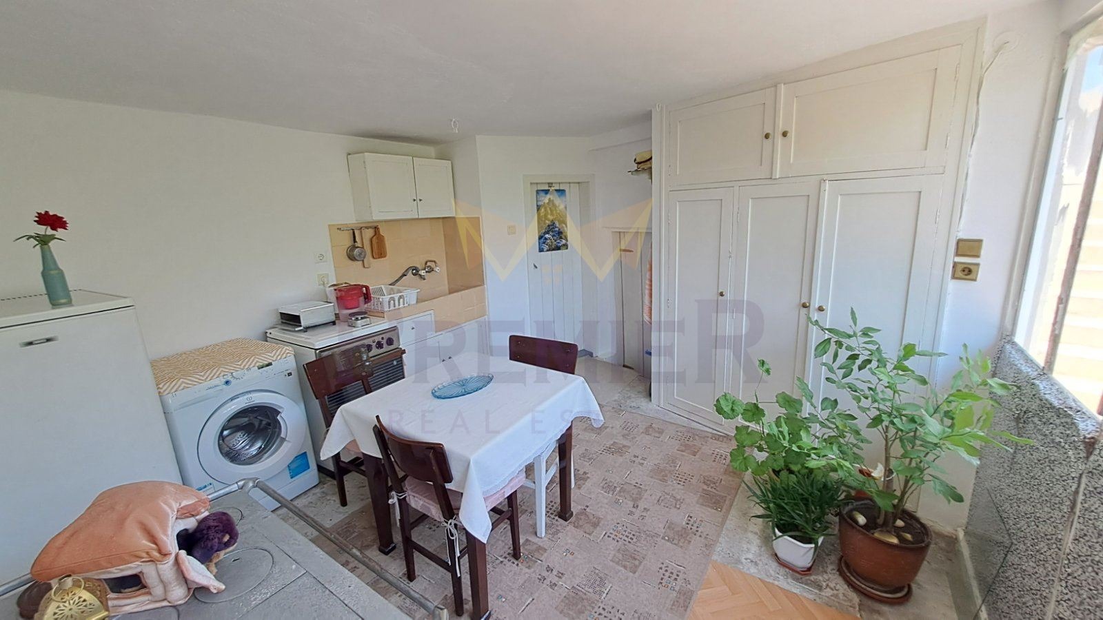 Продава КЪЩА, с. Дъбравино, област Варна, снимка 8 - Къщи - 54131677