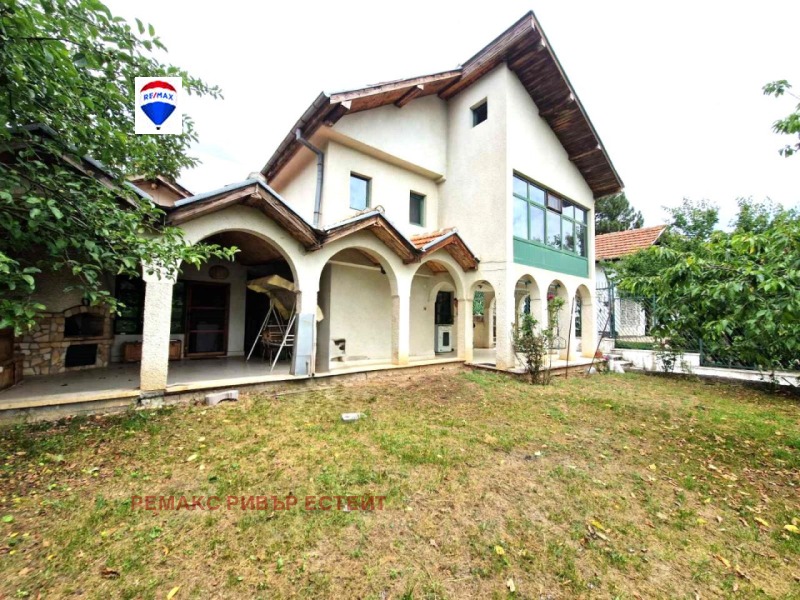 Продава КЪЩА в област Русе, с. Николово - 137 кв.м / 157 900 € » 308 825.56 лв., РЕМАКС РИВЪР ЕСТЕЙТ