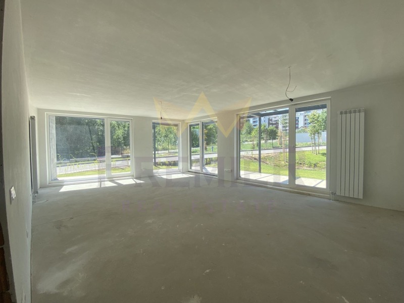 Till salu  2 sovrum Sofia , Simeonovo , 175 kvm | 29866096