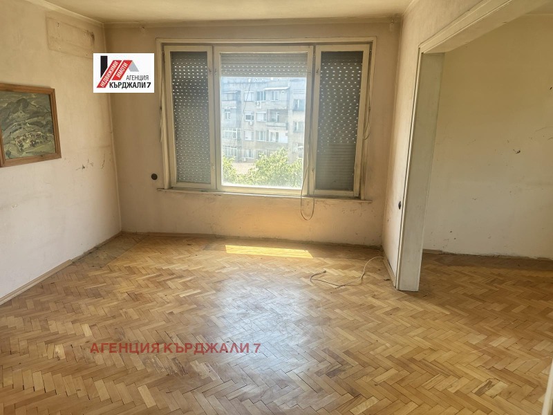In vendita  3+ camere da letto Kardgali , Tsentar , 110 mq | 35883372