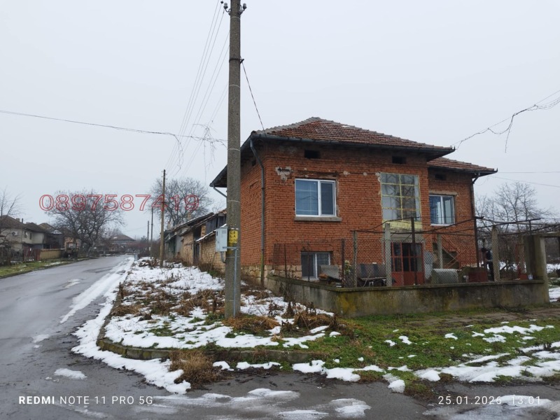 Продава КЪЩА, с. Новград, област Русе