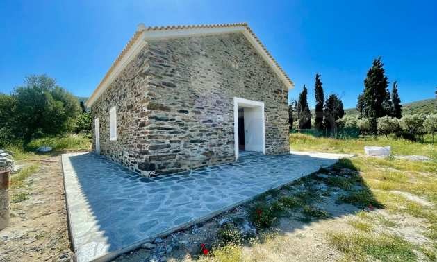 Продава  Вила, Гърция, Евбея •  500 000 EUR • ID 13163929 — holmes.bg - [1] 