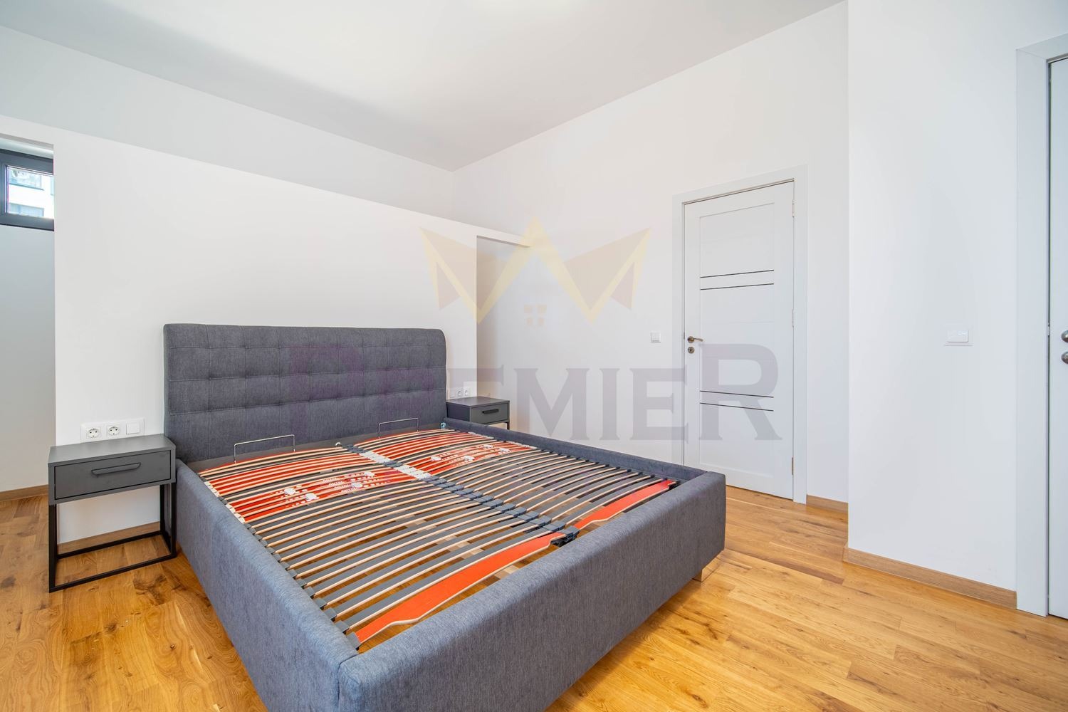 Продава 4-СТАЕН, гр. Варна, Бриз, снимка 8 - Апартаменти - 55007654