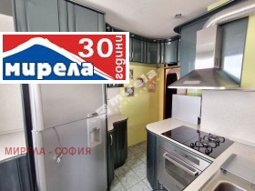   3-, ,  2>